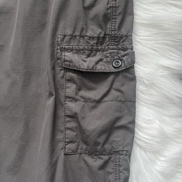 Men's Cabela's Cargo Pants 40 x 30 Gray 100% Cotton Pockets Hiking Work Y2K 90's - Picture 6 of 12